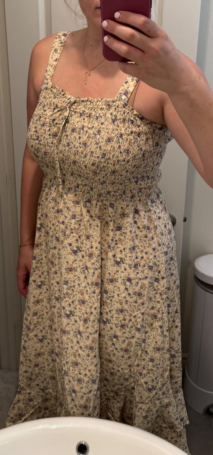 Flowy Maxi Dress Summer Outfit Ideas