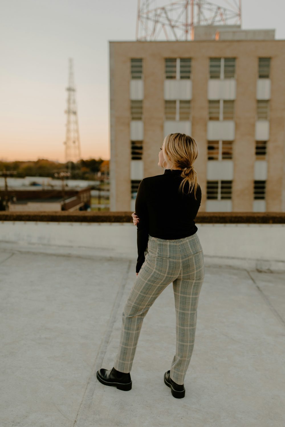 business casual outfits for women black