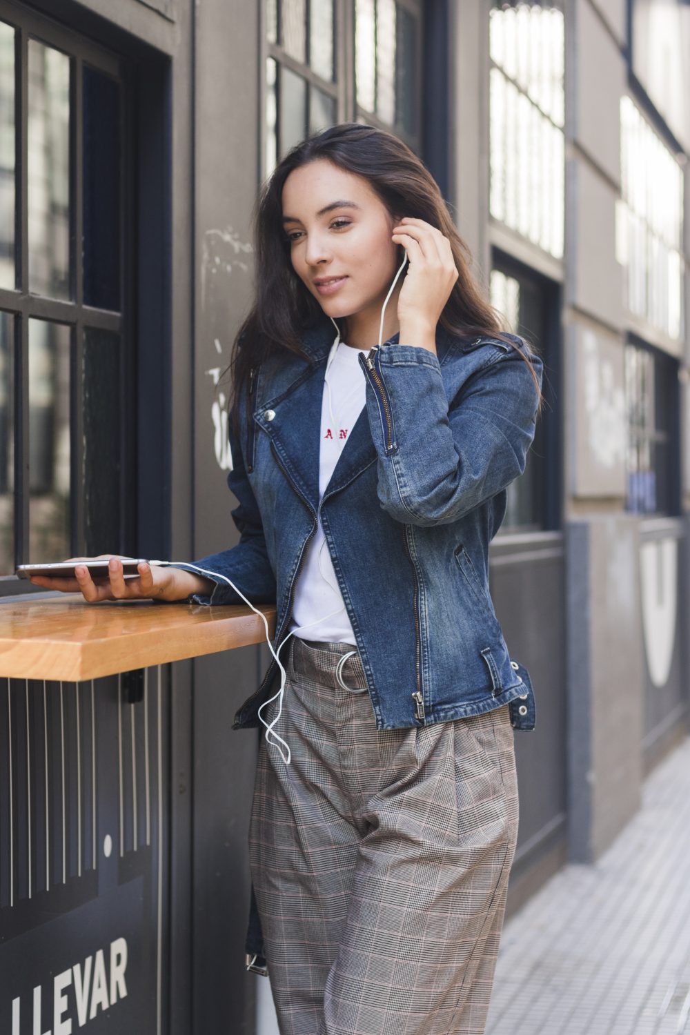 business casual outfits for women jeans
